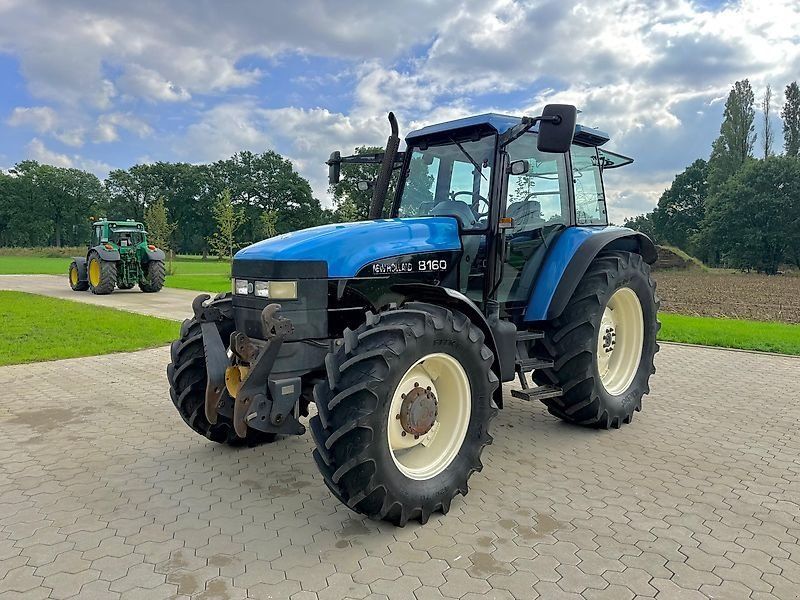 New Holland 8160 Range Command