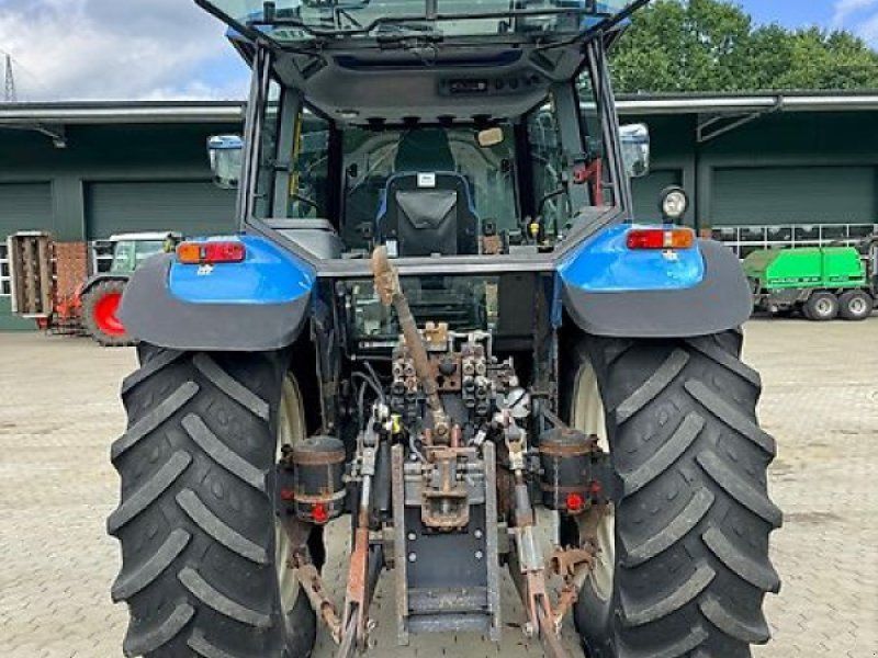 New Holland 8160 Range Command