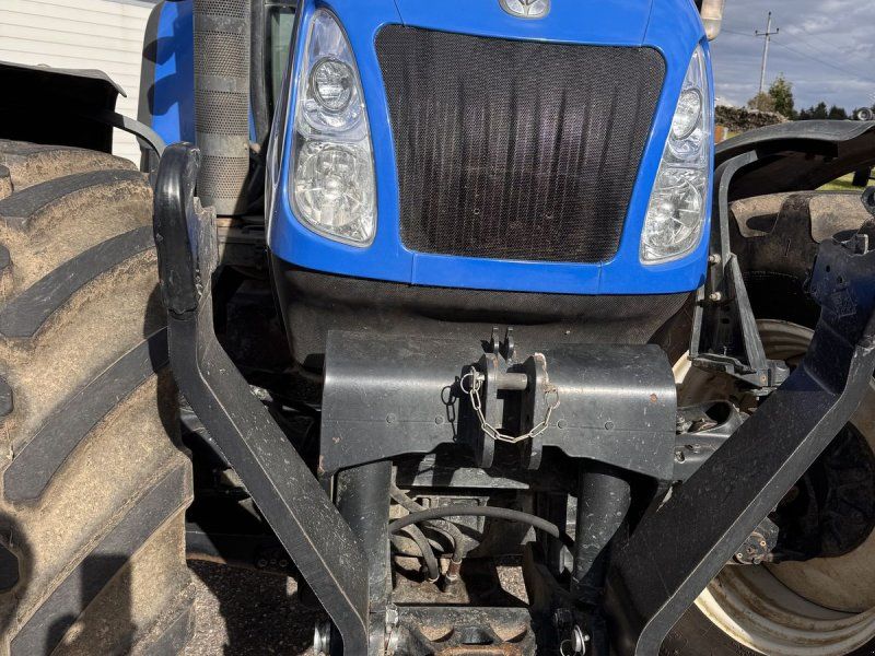 New Holland T7550