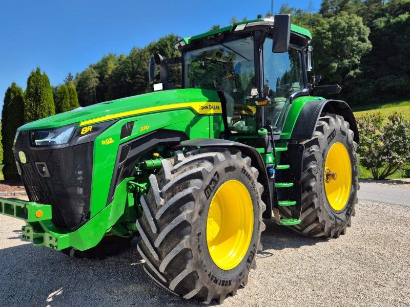 John Deere 8R 370