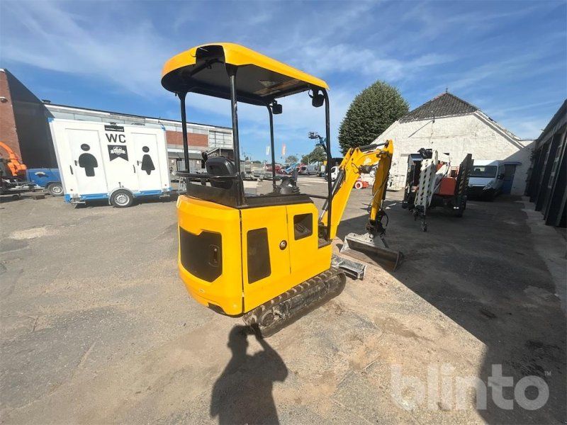 JCB 15C-1