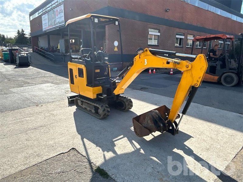 JCB 15C-1
