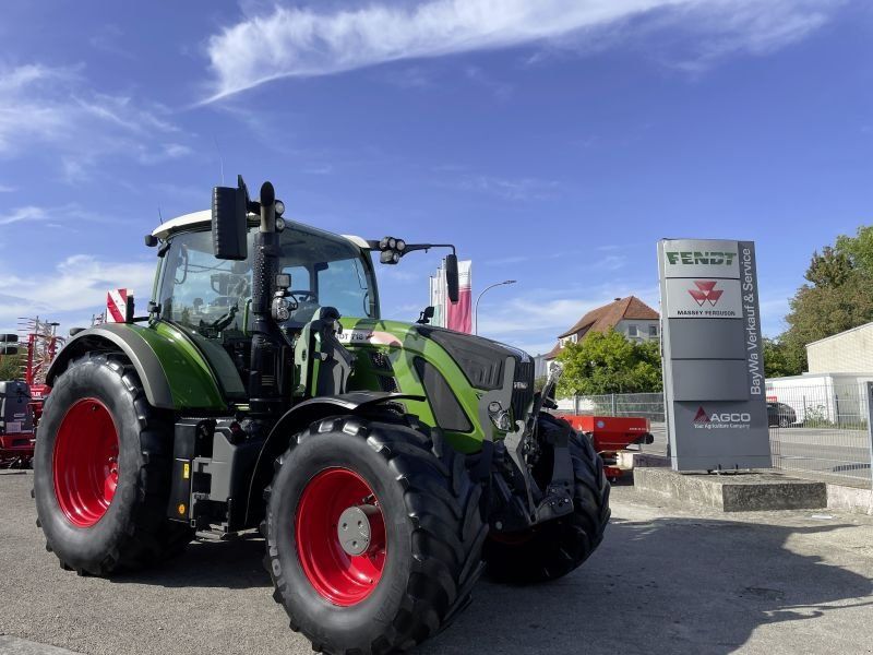 Fendt 718 VARIO S4 PROFI PLUS