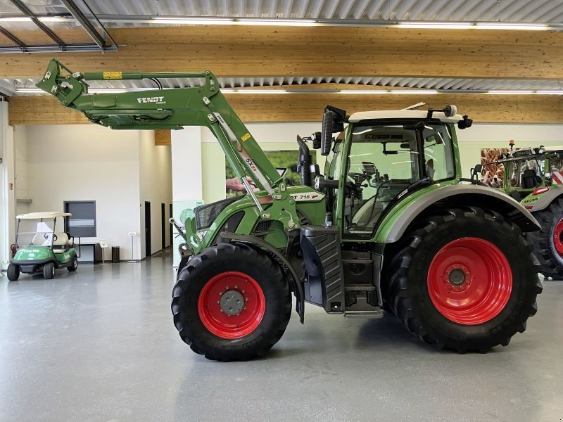 Fendt 716 VARIO S4 PROFI