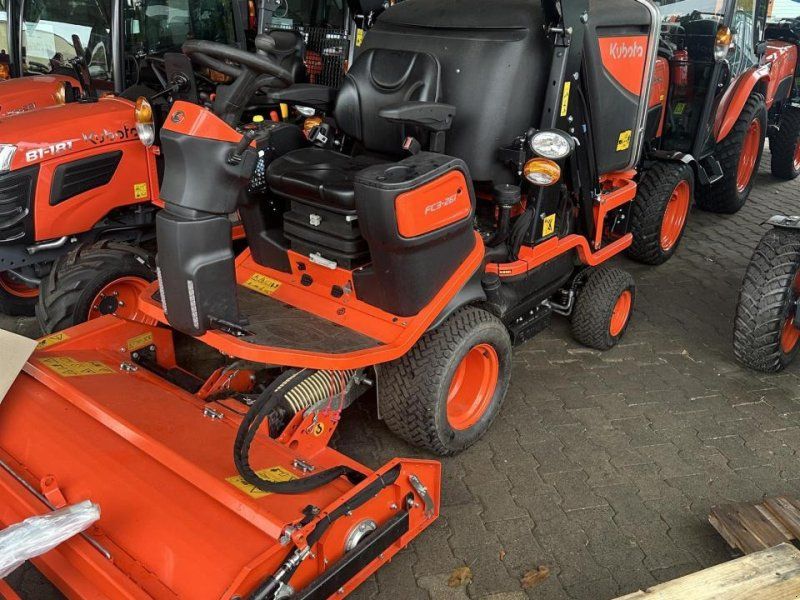 Kubota FC3-261