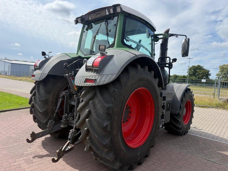 Fendt 828 Vario S4 Profi Plus