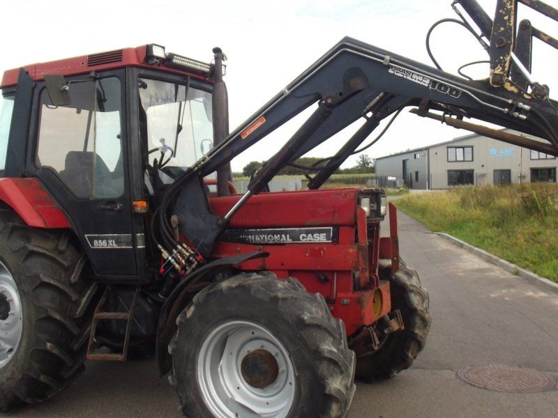 Case IH 856 Frontlader+Frontzapfelle