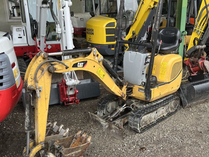 Cat 300.9