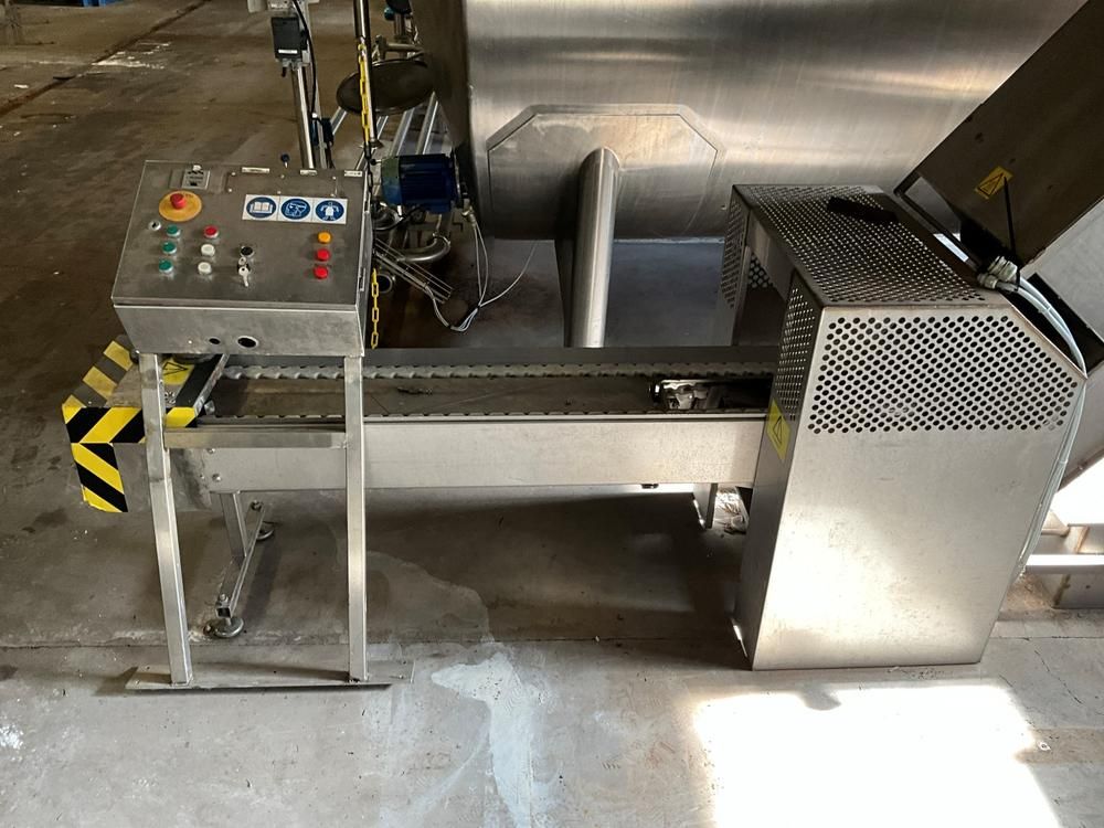 1996 Tetra pak Crate stacker