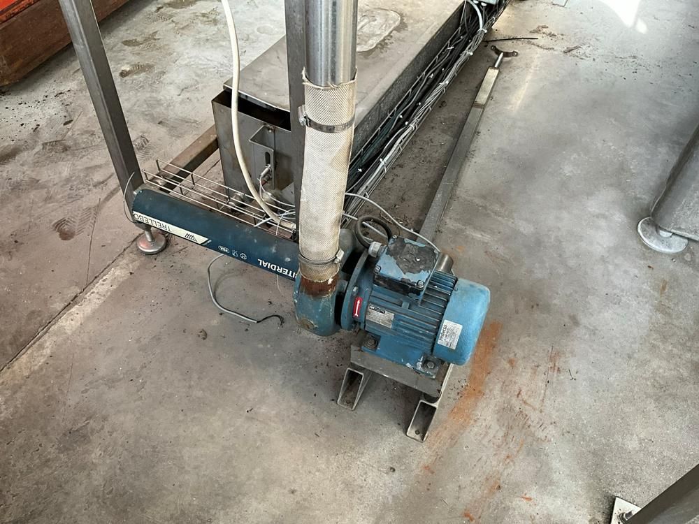 1996 Tetra pak Crate stacker