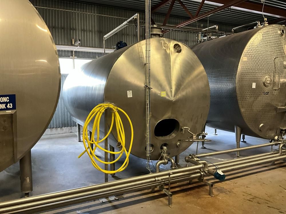 14 000 L s/s horizontal tank