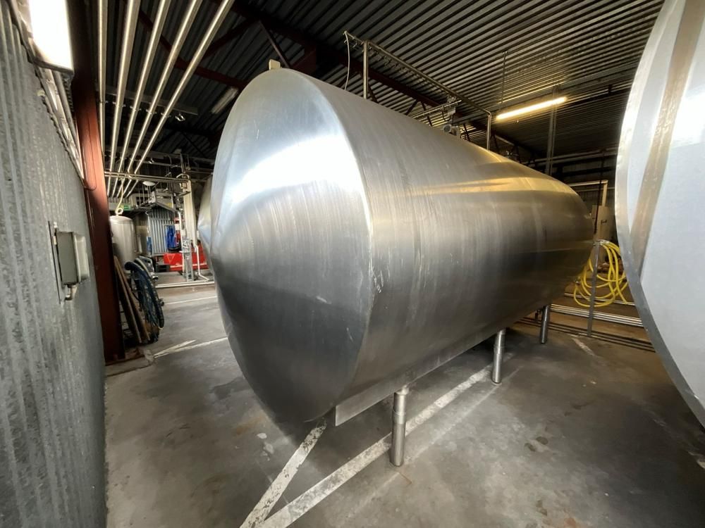 14 000 L s/s horizontal tank