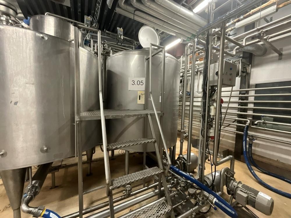 1983 Wedholm DC41 s/s vertical tank