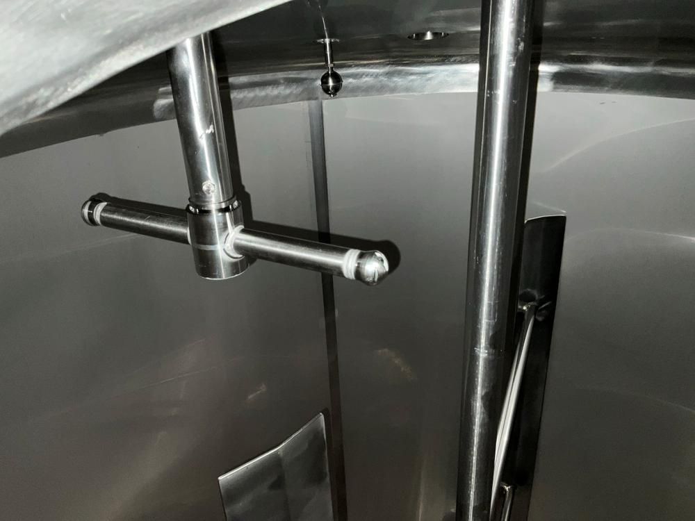 1983 Wedholm DC41 s/s vertical tank