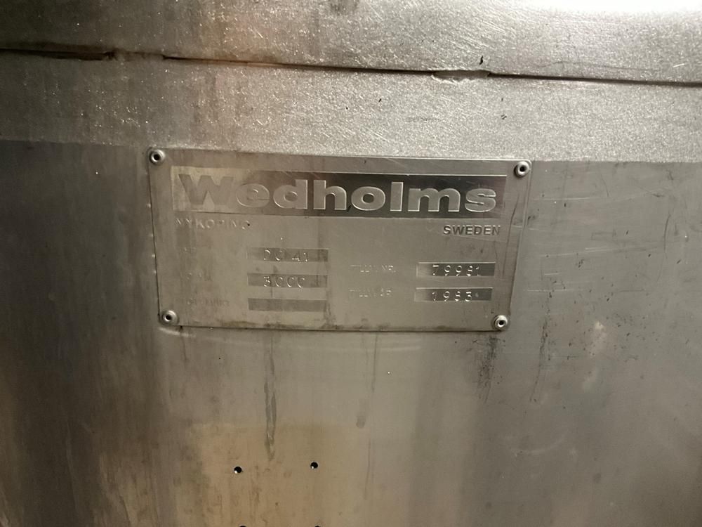 1983 Wedholm DC41 s/s vertical tank