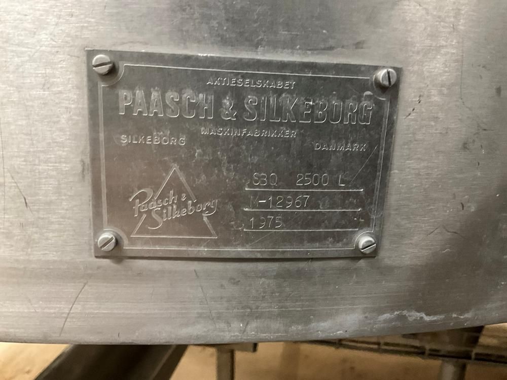 1975 Paasch & silkeborg S3Q s/s vertical tank