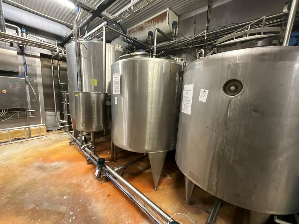 Alfa laval PV-2 s/s vertical tank