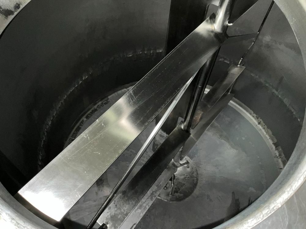 S/s vertical tank