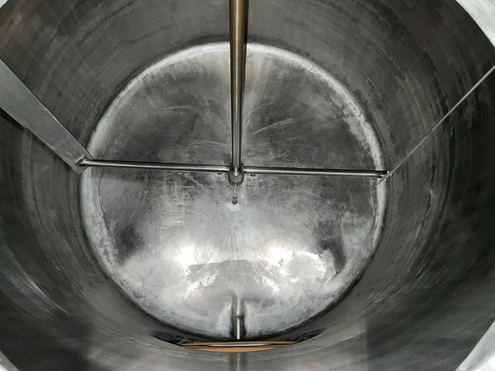 S/s vertical tank