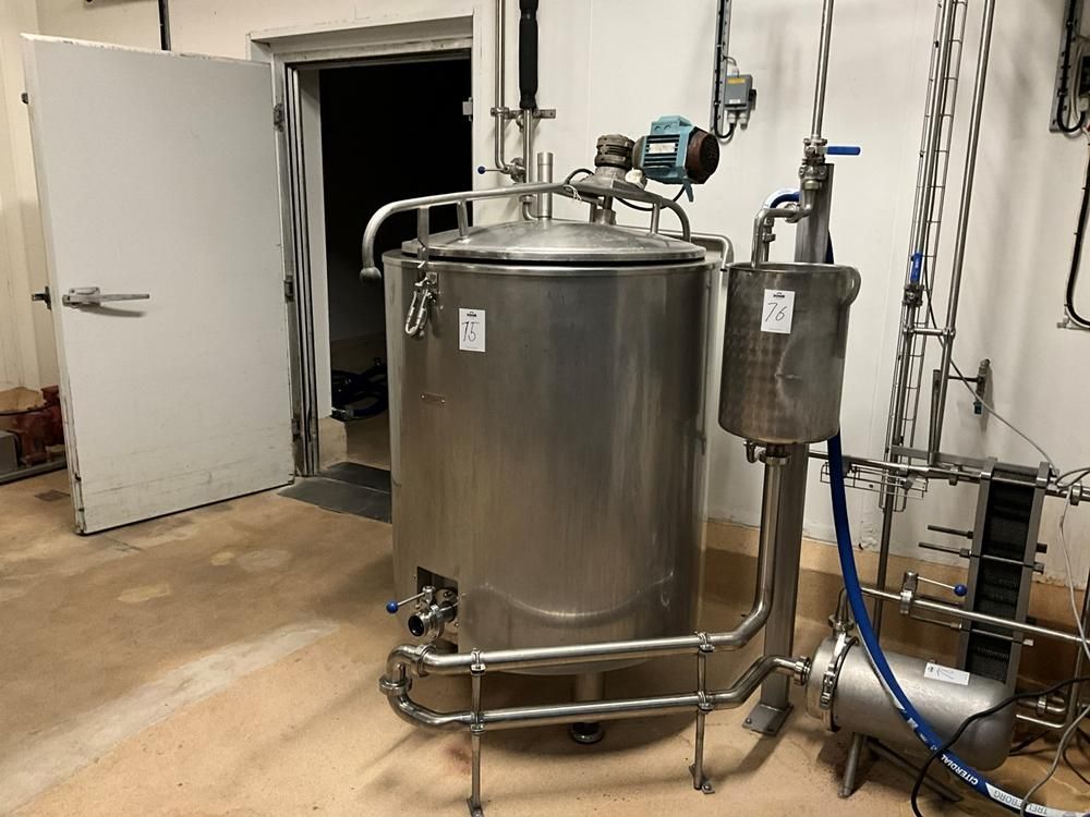 1966 Paasch G31 s/s vertical tank