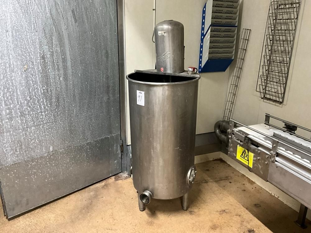 S/s vertical tank