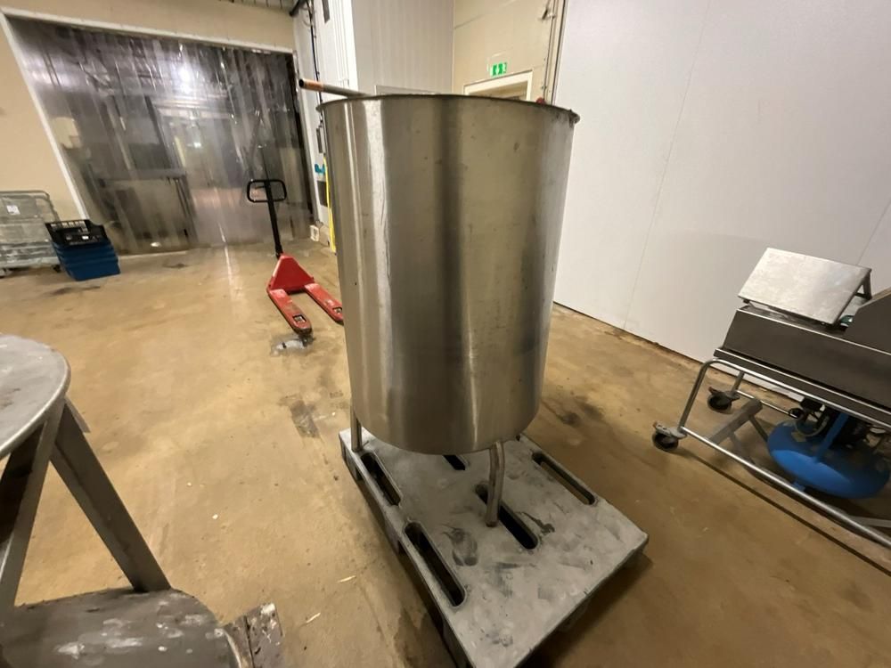 Paasch & silkeborg s/s vertical tank