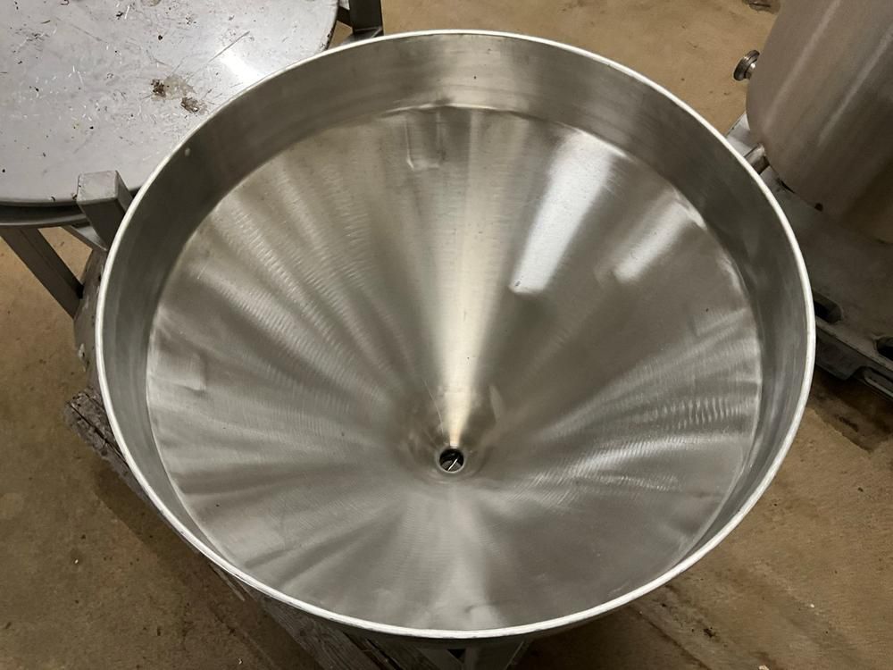 S/s vertical tank (2x)
