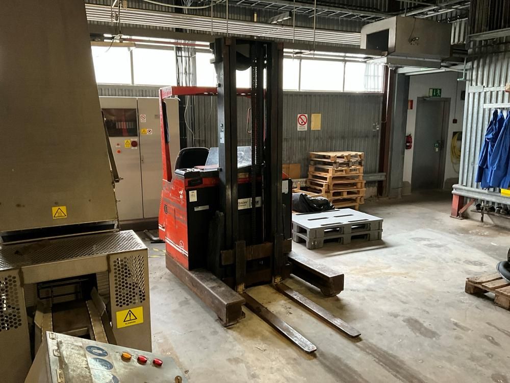 BT RT 1350 E/12 Reacher forklift