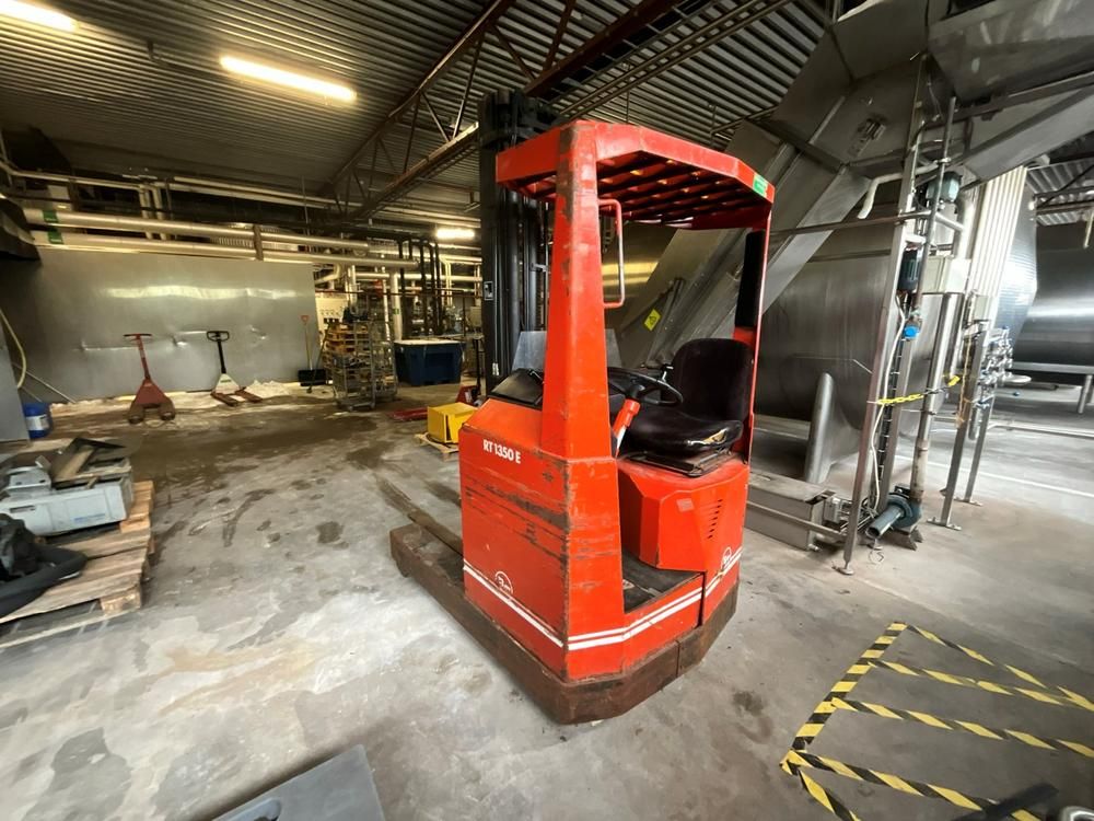 BT RT 1350 E/12 Reacher forklift