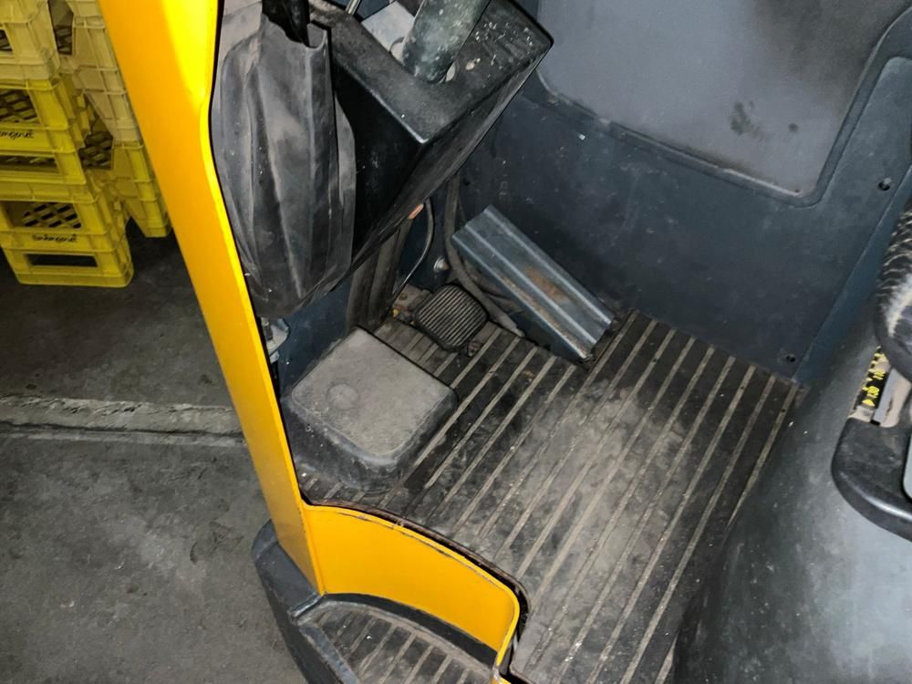 2001 Ljungheinrich ETVC 16 Reacher forklift