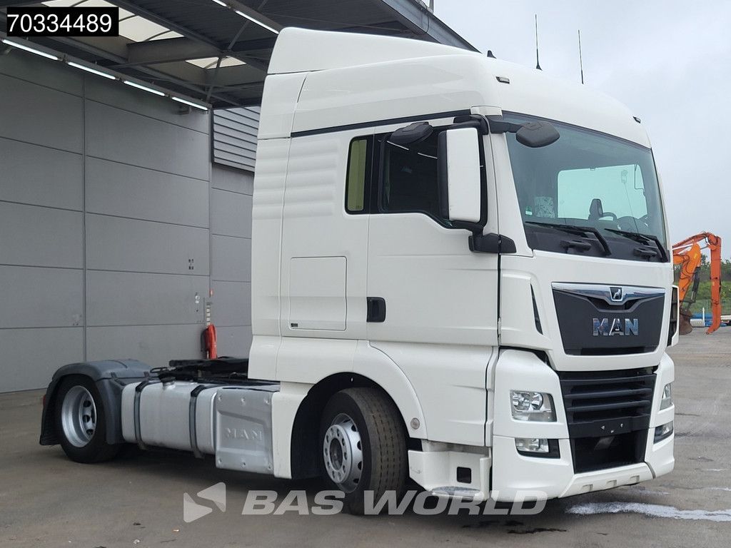 MAN TGX 18.470 4X2 XLX Mega Retarder 2x Tanks Standklima ACC