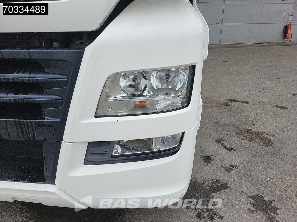 MAN TGX 18.470 4X2 XLX Mega Retarder 2x Tanks Standklima ACC