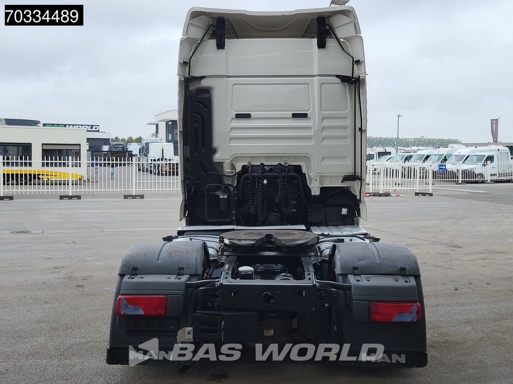 MAN TGX 18.470 4X2 XLX Mega Retarder 2x Tanks Standklima ACC