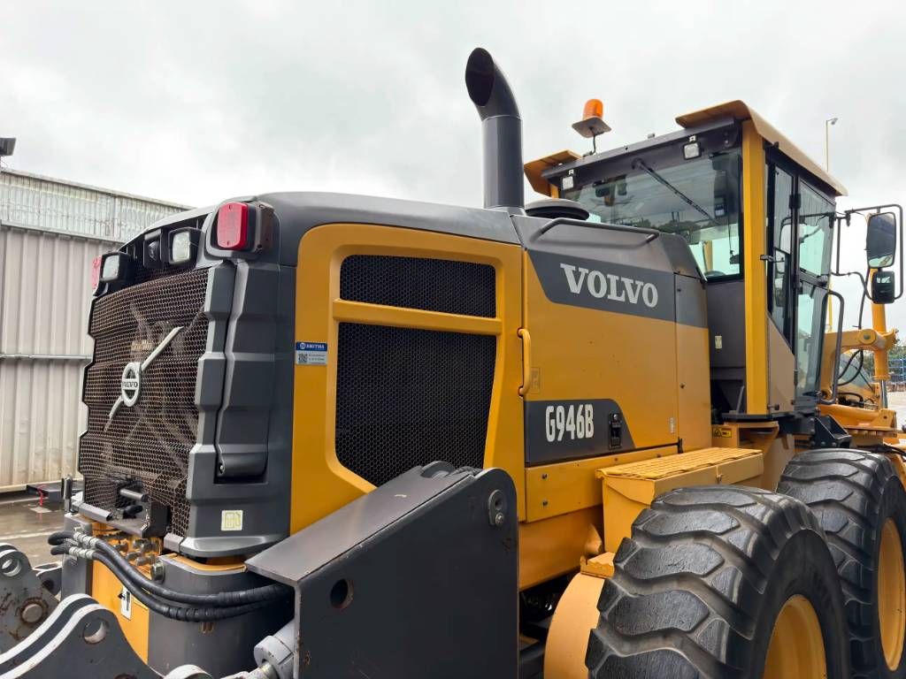 Volvo G946B | AWD 6x6 | 3700 hours!