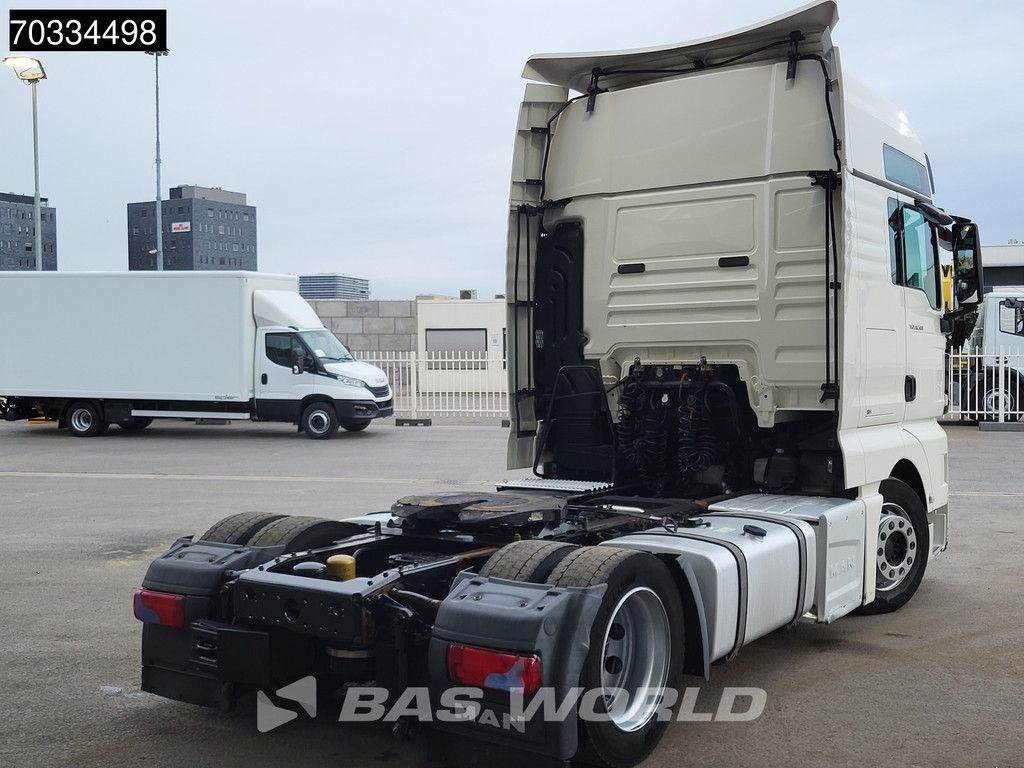 MAN TGX 18.500 4X2 XXL Mega Retarder 2x Tanks ACC Navi