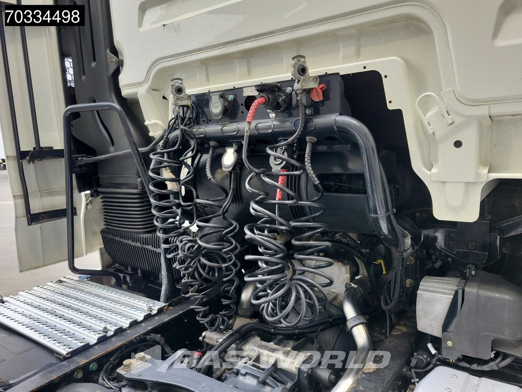 MAN TGX 18.500 4X2 XXL Mega Retarder 2x Tanks ACC Navi