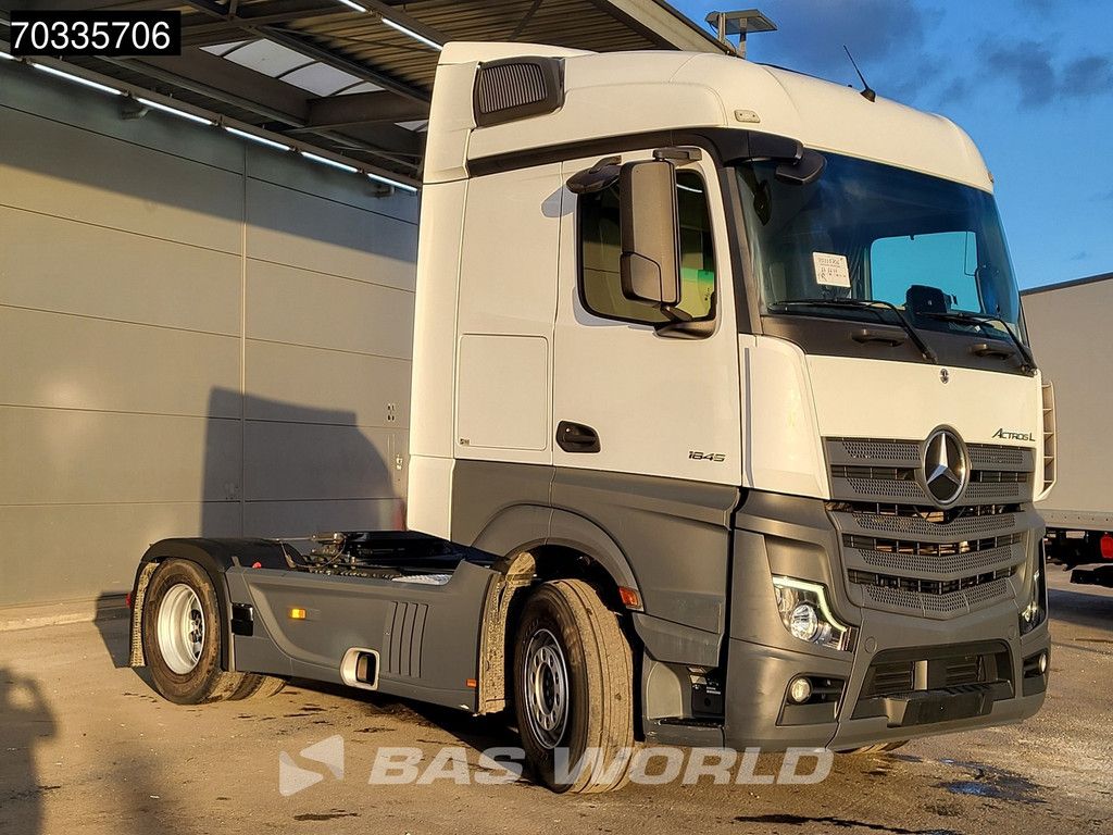 Mercedes Actros 1845 4X2 StreamSpace Retarder APK 01-2027 Standklima ACC Navi