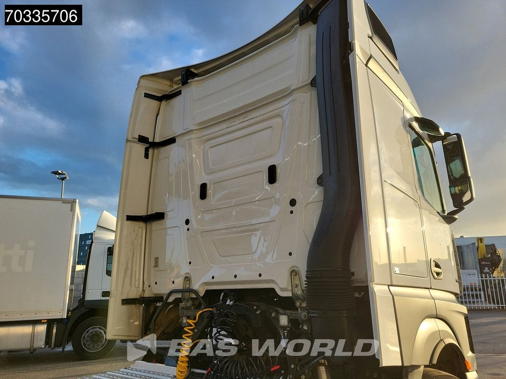 Mercedes Actros 1845 4X2 StreamSpace Retarder APK 01-2027 Standklima ACC Navi
