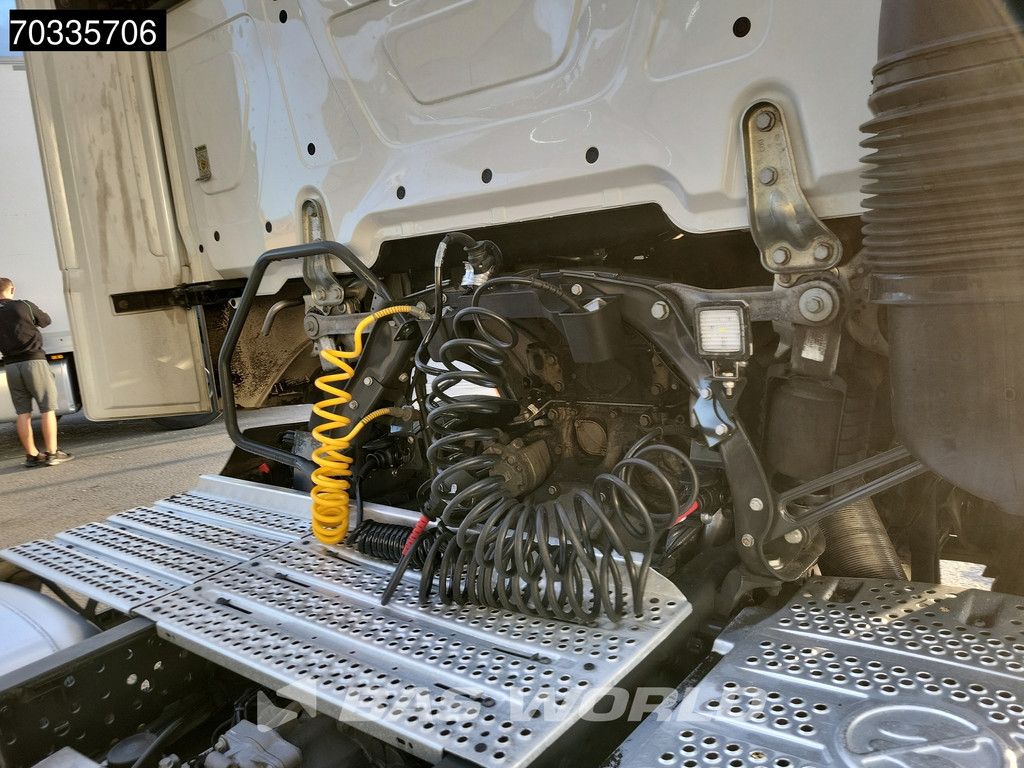 Mercedes Actros 1845 4X2 StreamSpace Retarder APK 01-2027 Standklima ACC Navi