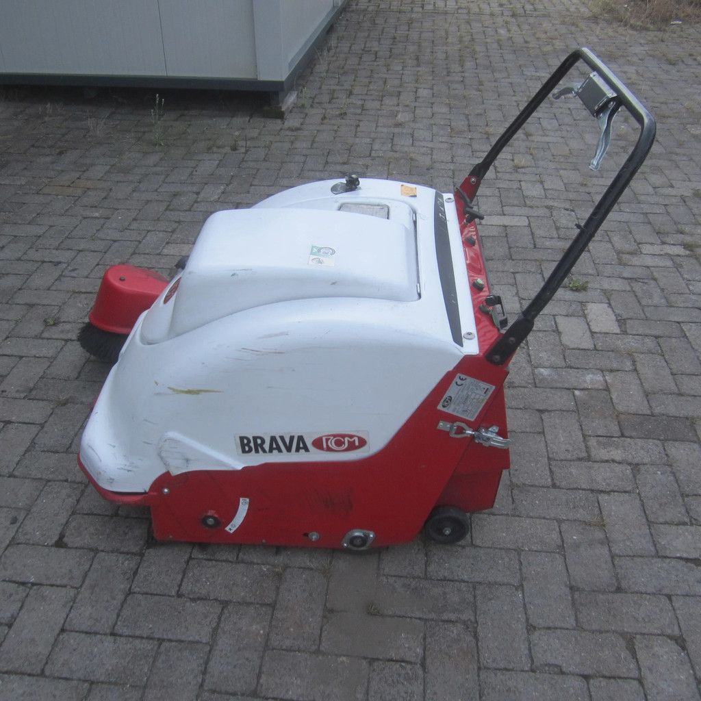 RCM Brava, veegmachine elek., veegbreedte 95 cm.