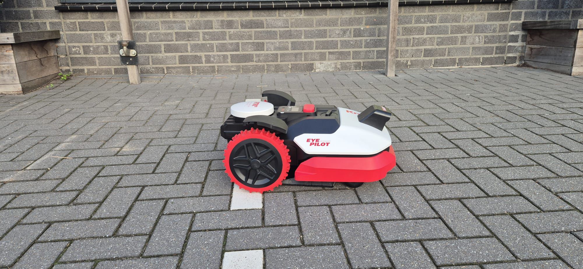 Kress KR251E Robotmaaier