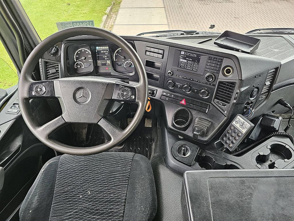 MERCEDES-BENZ AROCS 3240