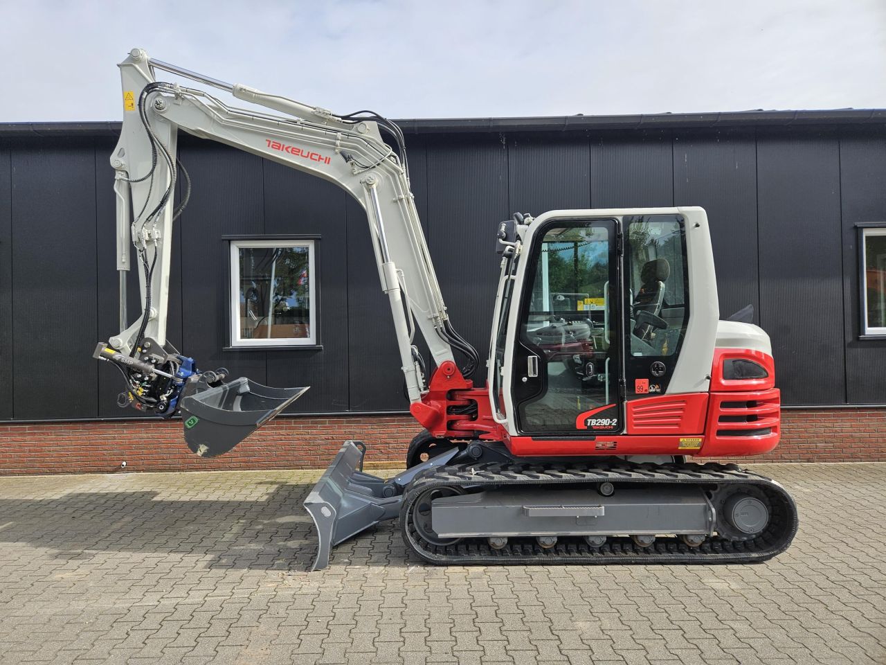 Takeuchi TB290-2 Stage V