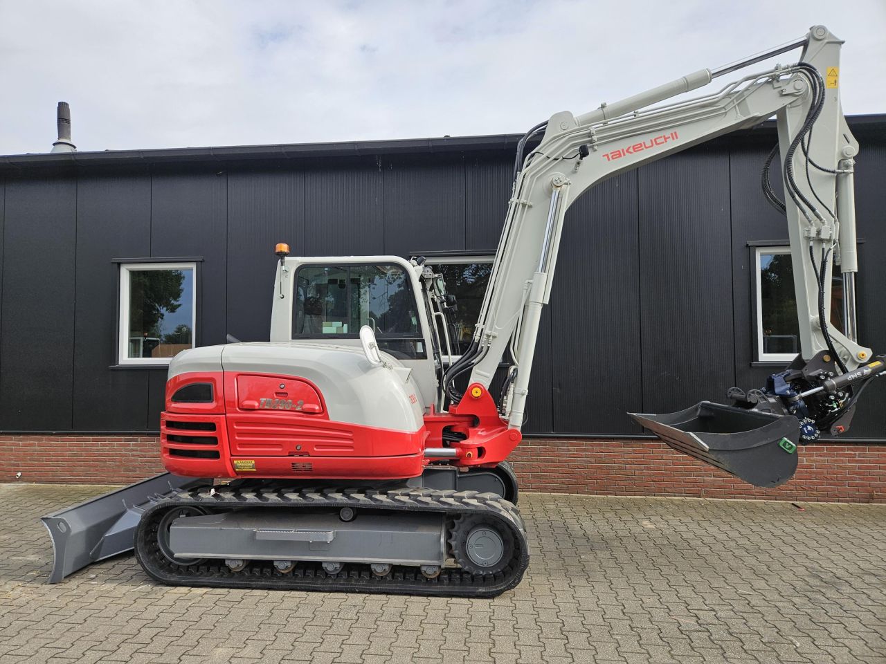 Takeuchi TB290-2 Stage V
