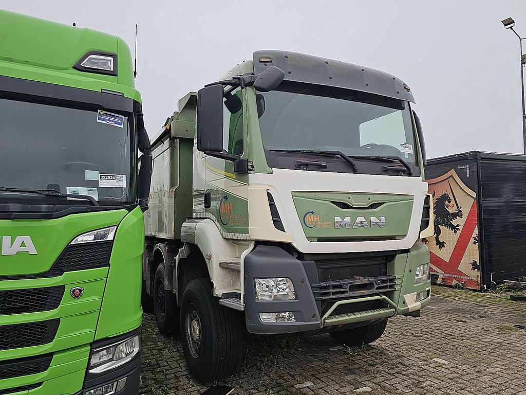 M.A.N. 49.460 TGS 10x8 bb 22m3 tipper