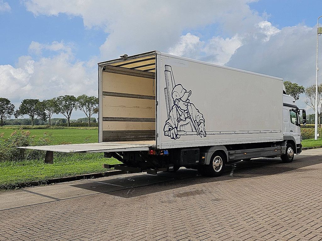 MERCEDES-BENZ ATEGO 1229 lift manual ac 6 cil