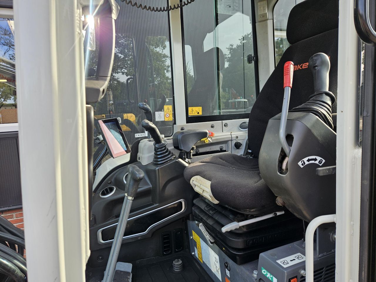 Takeuchi TB335R Stage V