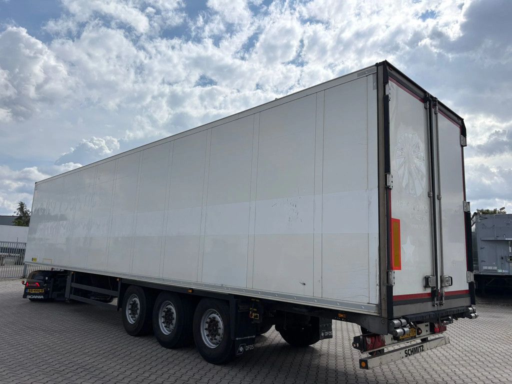 Schmitz Cargobull N/A Thermo King SLXi Spectrum Multi Temp 250B 265H Reservewielhouder NL Trailer APK/TUV 08-2027