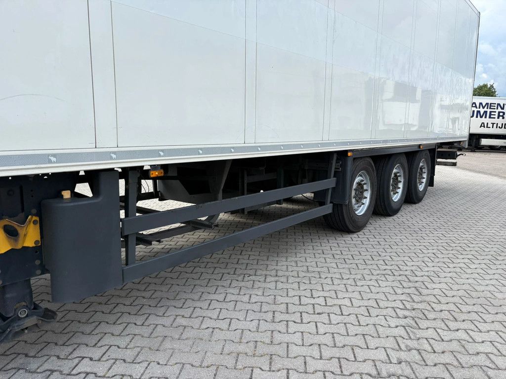 Schmitz Cargobull N/A Thermo King SLXi Spectrum Multi Temp 250B 265H Reservewielhouder NL Trailer APK/TUV 08-2027