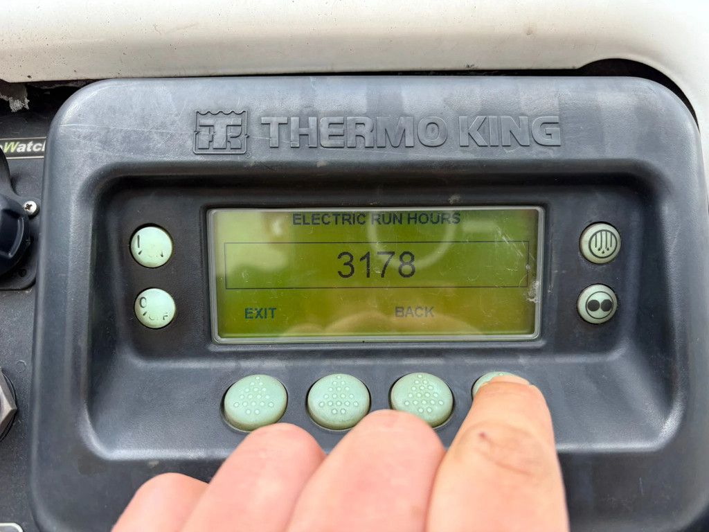 Schmitz Cargobull N/A Thermo King SLXi Spectrum Multi Temp 250B 265H Reservewielhouder NL Trailer APK/TUV 08-2027